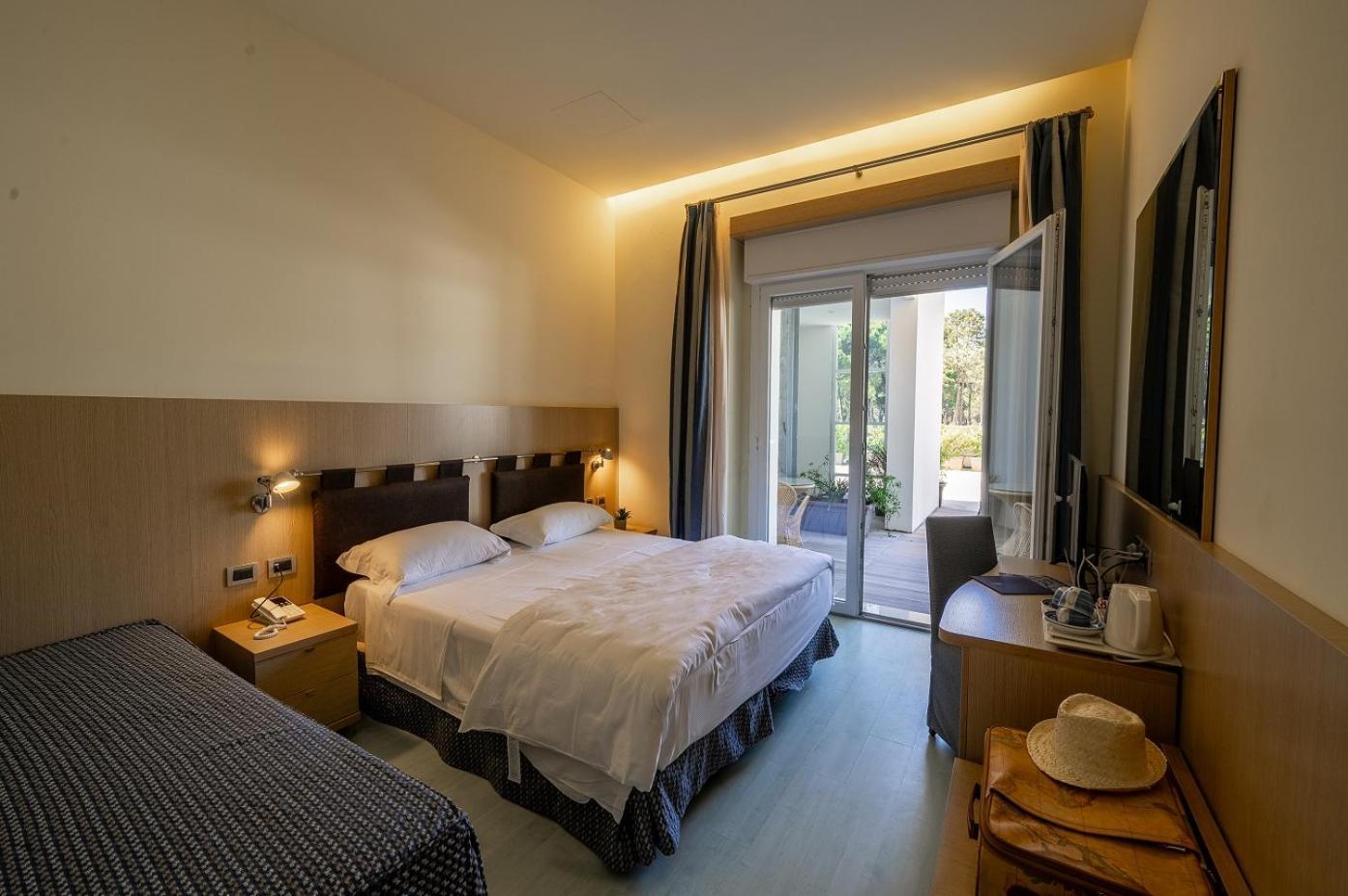Il Tridente Hotel Bibione Exterior foto