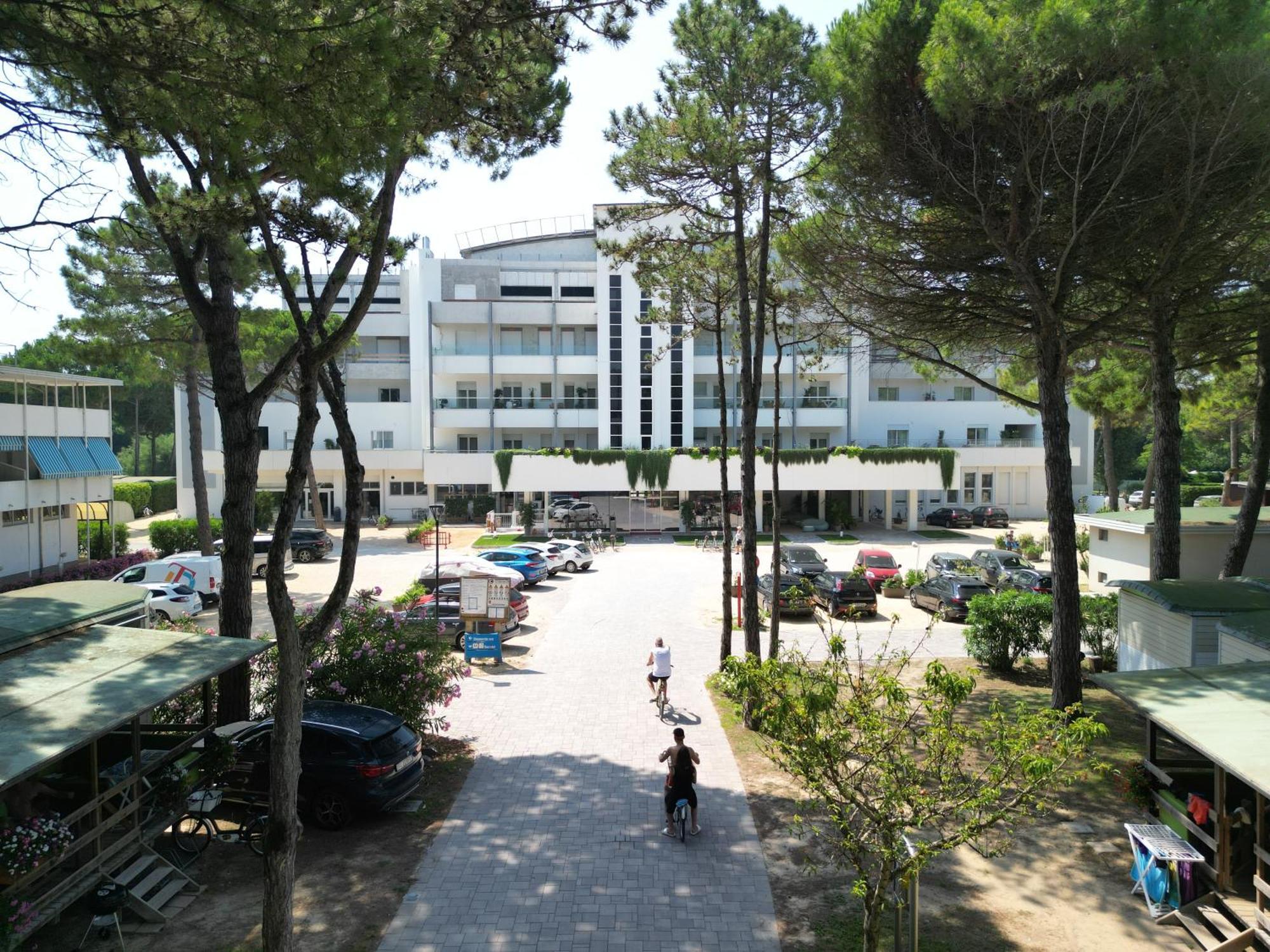 Il Tridente Hotel Bibione Exterior foto