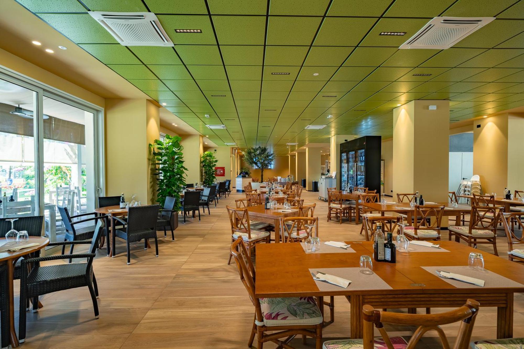 Il Tridente Hotel Bibione Exterior foto